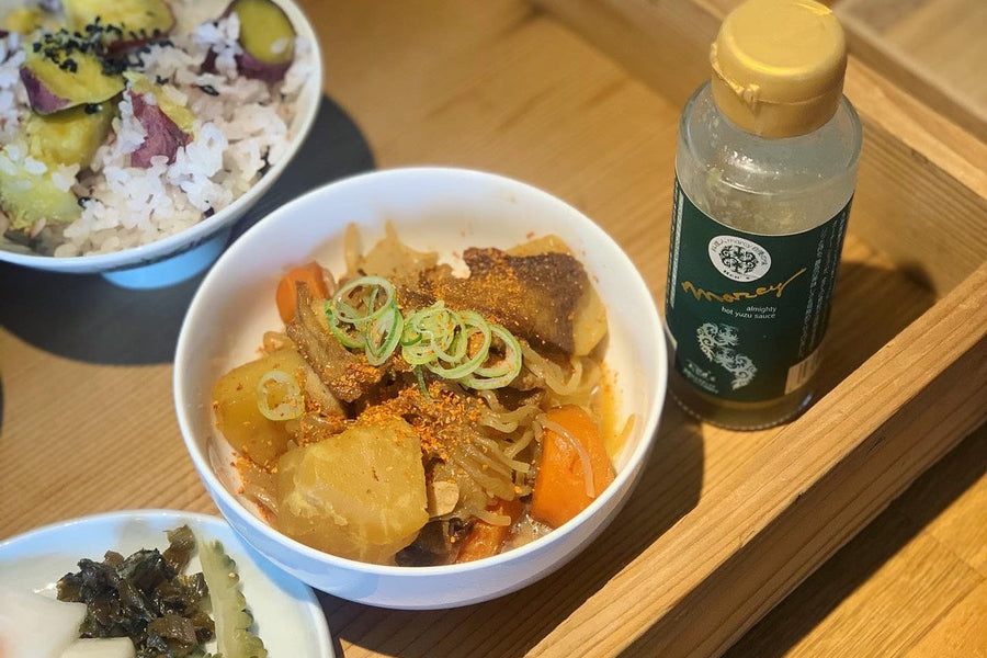 肉なしじゃがとサツマイモご飯