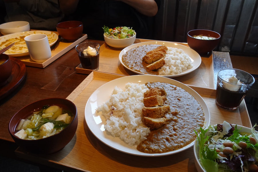 大豆ミートの豆腐カツのせキーマカレー