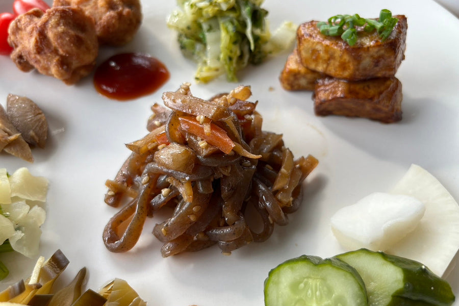 菊芋きんぴらと里芋の柚酢あわせポン酢揚げ